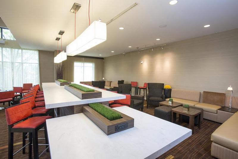 Courtyard By Marriott Cincinnati Midtown/Rookwood Exterior foto