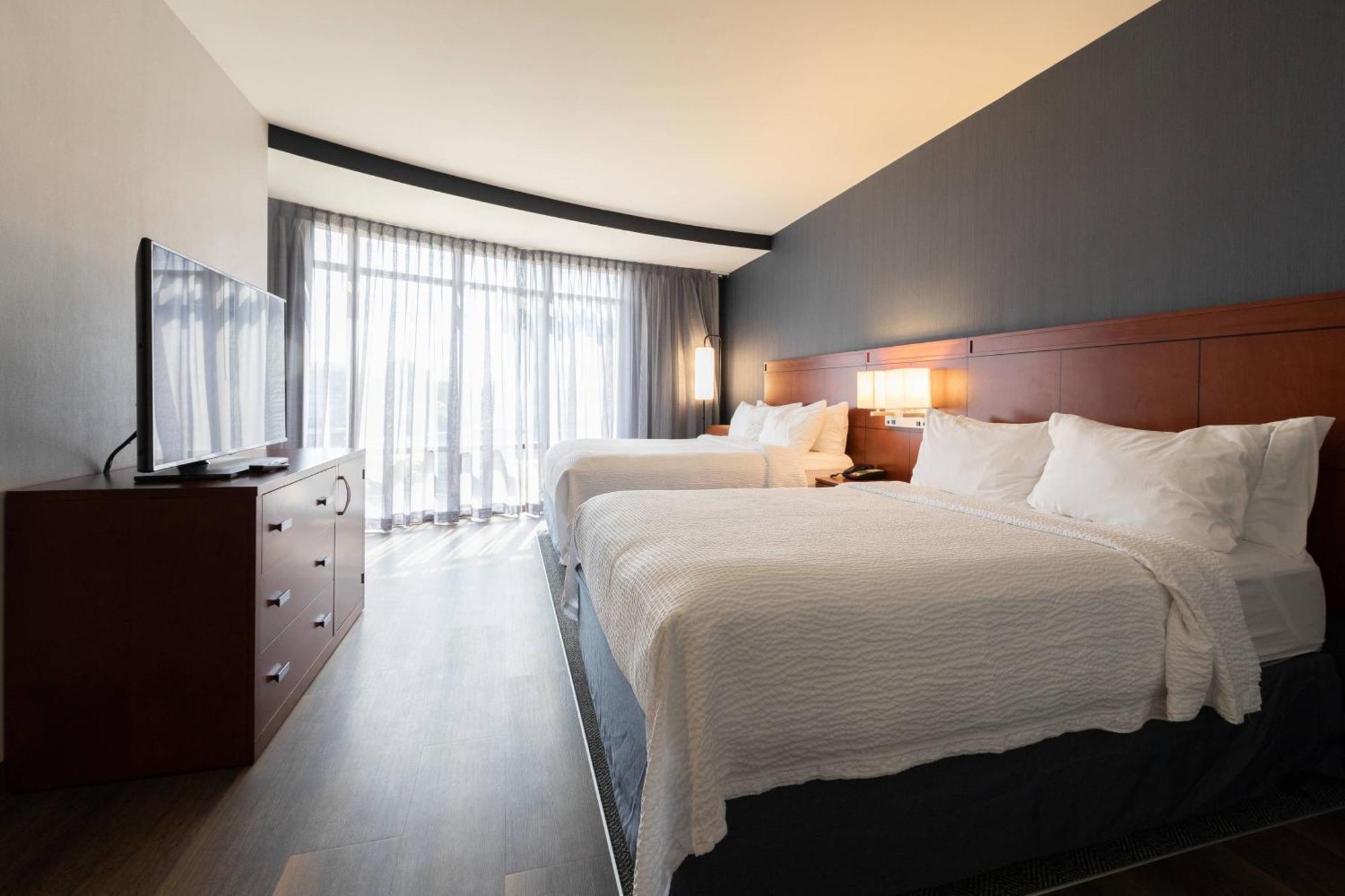 Courtyard By Marriott Cincinnati Midtown/Rookwood Exterior foto